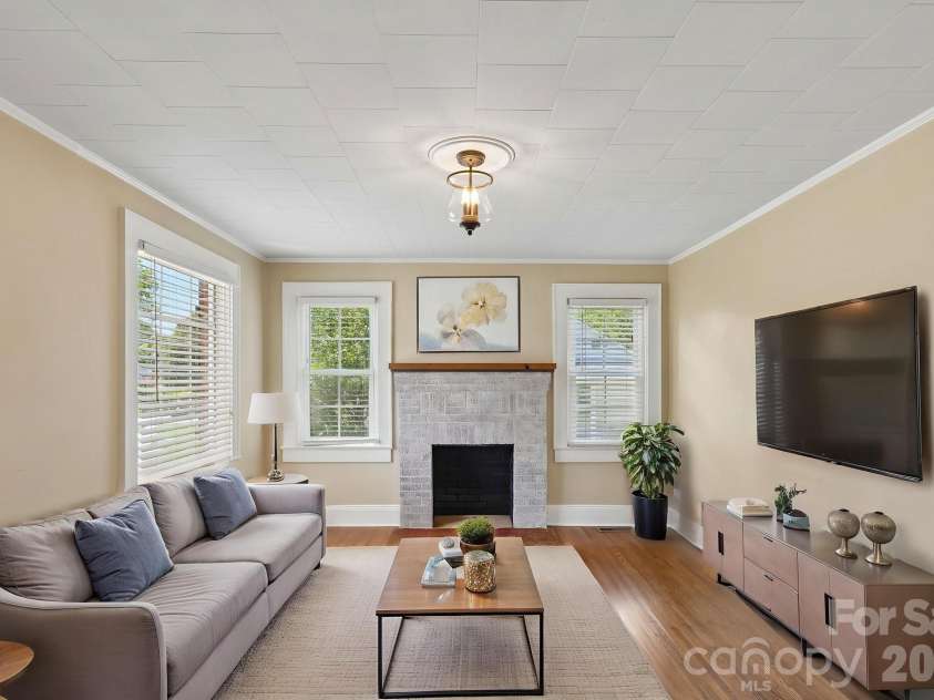 1135 13th Avenue Avenue, Hickory, NC 28601.  MLS# CAR4403535, YatesRealty ID 39314. Virtually staged