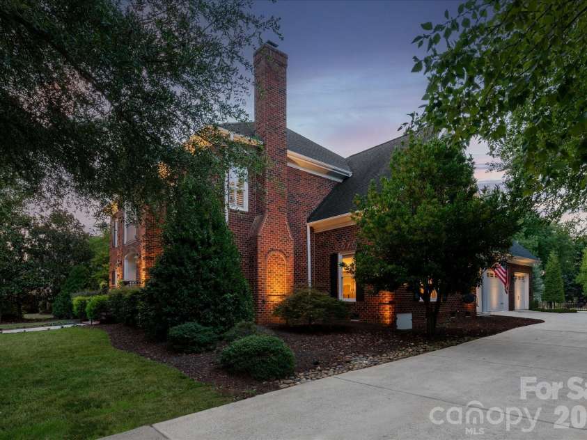 1602 Alydar Court, Waxhaw, NC 28173.  MLS# CAR4404222, YatesRealty ID 39316. 