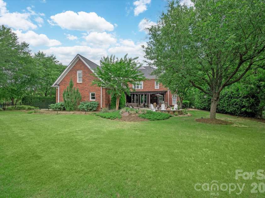 1602 Alydar Court, Waxhaw, NC 28173.  MLS# CAR4404222, YatesRealty ID 39316. 