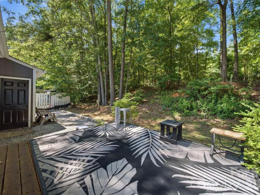 131 Hickory Lane, York, SC 29745.  MLS# CAR4400847, YatesRealty ID 39321. 