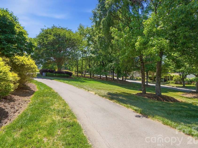 6217 Hove Road, Mint Hill, NC 28227.  MLS# CAR4401509, YatesRealty ID 39322. Walking Trails