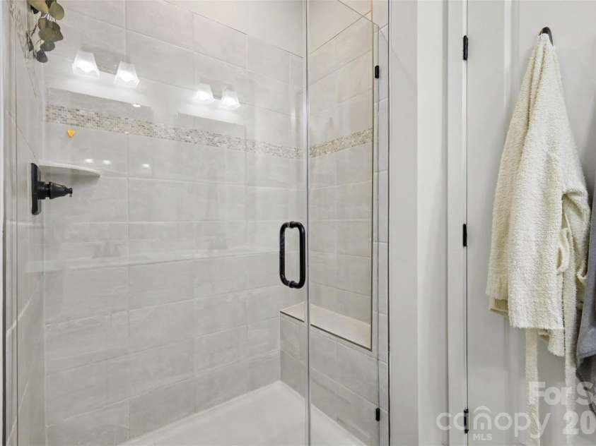 1018 Simcoe Lane, Charlotte, NC 28217.  MLS# CAR4402464, YatesRealty ID 39324. 