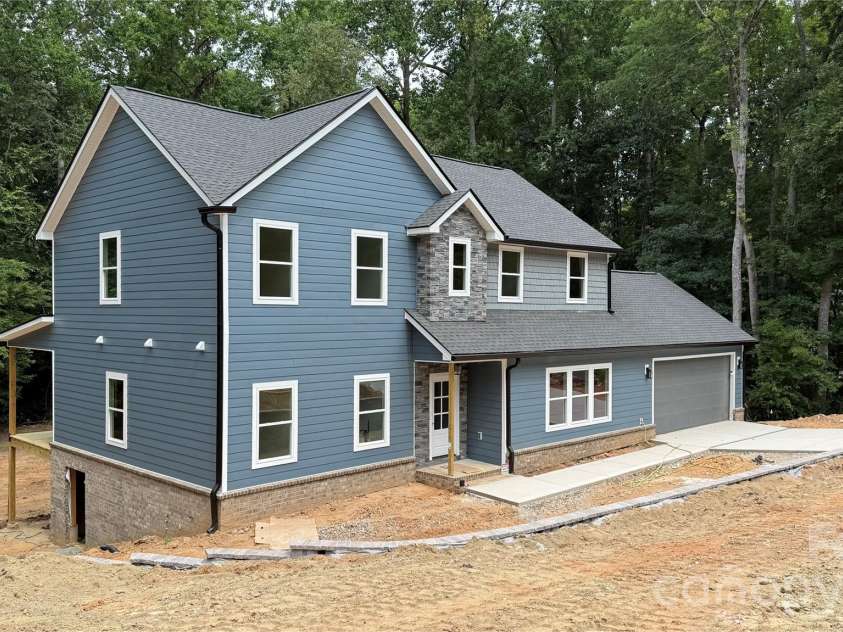 2766 Oakhurst Drive, York, SC 29732.  MLS# CAR4403224, YatesRealty ID 39327. 