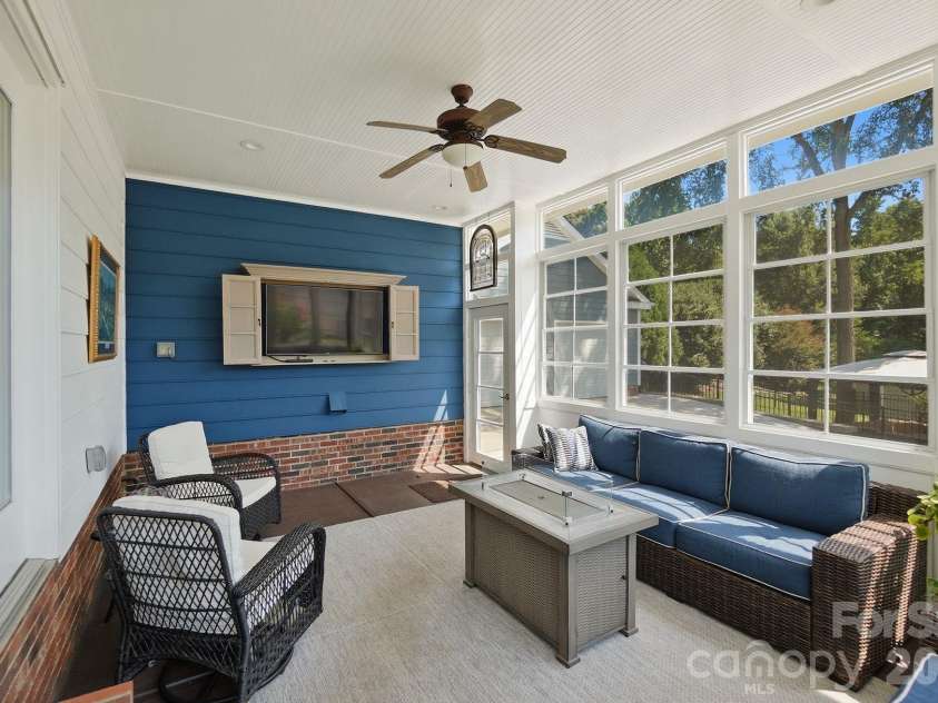 9200 Deer Spring Lane, Charlotte, NC 28210.  MLS# CAR4402944, YatesRealty ID 39328. Enclosed Patio