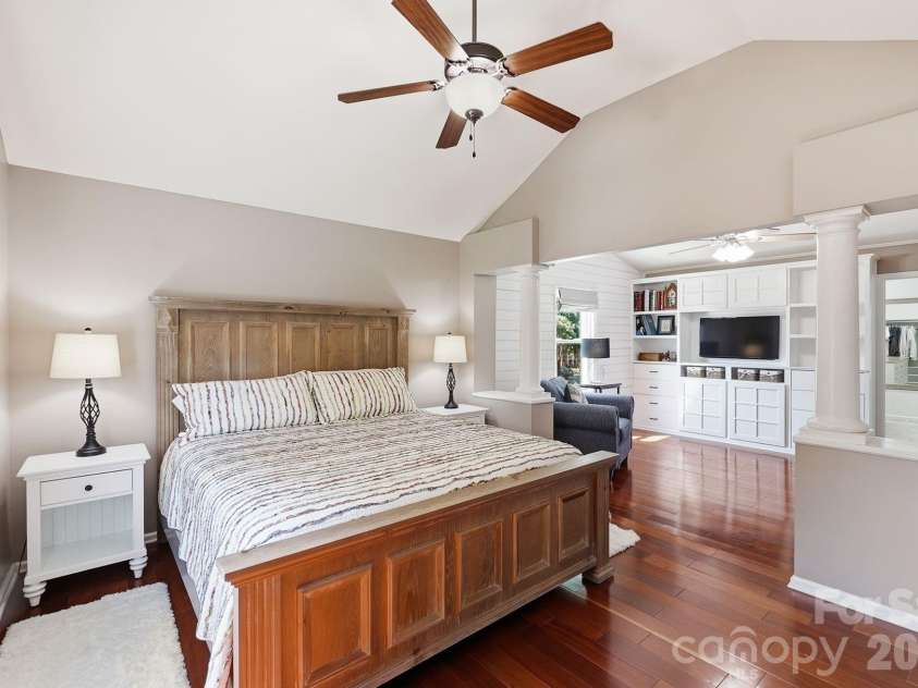 9200 Deer Spring Lane, Charlotte, NC 28210.  MLS# CAR4402944, YatesRealty ID 39328. Primary Bedroom