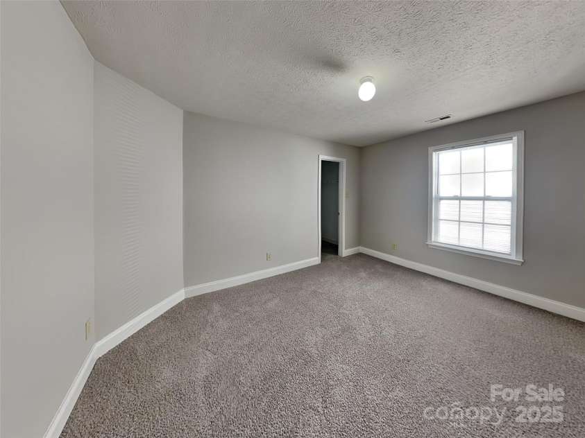 5513 Hammermill Drive, Harrisburg, NC 28075.  MLS# CAR4233743, YatesRealty ID 3933. 