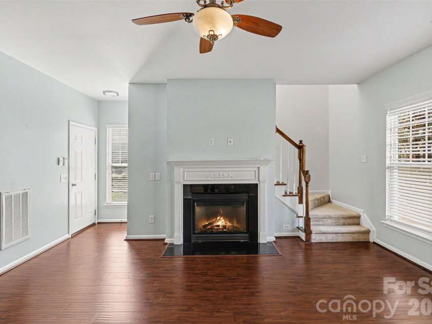 712 Tulip Tree Place, Rock Hill, SC 29732.  MLS# CAR4379290, YatesRealty ID 39331. 