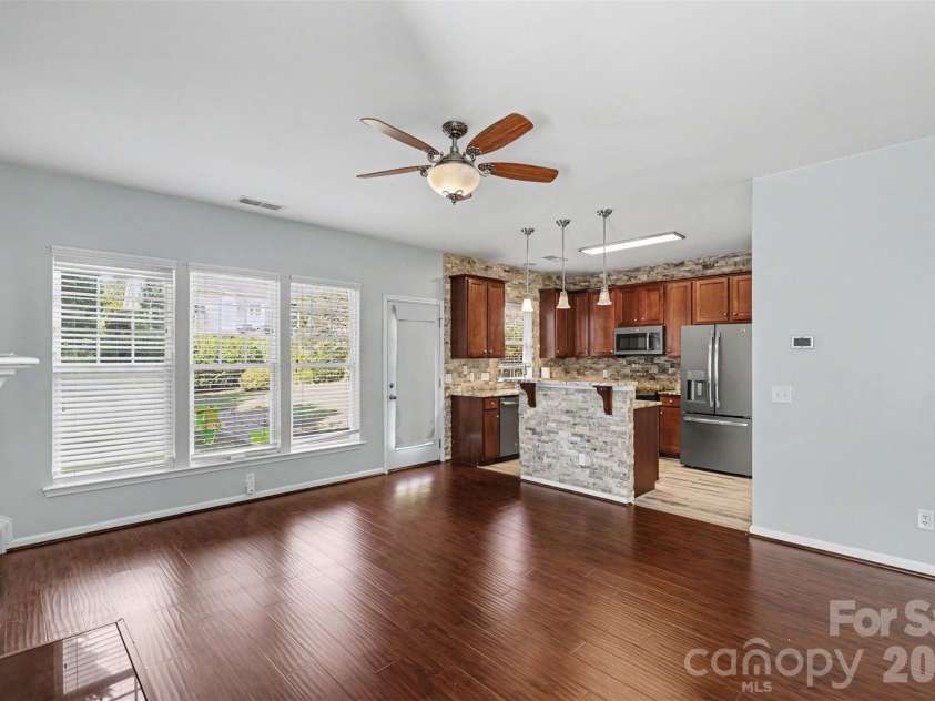 712 Tulip Tree Place, Rock Hill, SC 29732.  MLS# CAR4379290, YatesRealty ID 39331. 