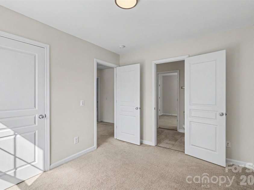 712 Tulip Tree Place, Rock Hill, SC 29732.  MLS# CAR4379290, YatesRealty ID 39331. 