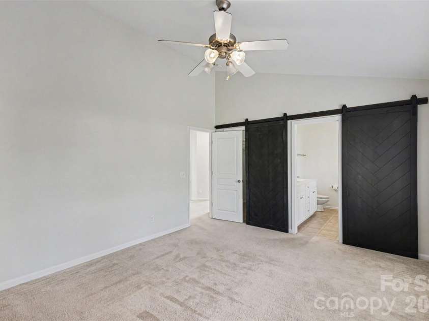 712 Tulip Tree Place, Rock Hill, SC 29732.  MLS# CAR4379290, YatesRealty ID 39331. 