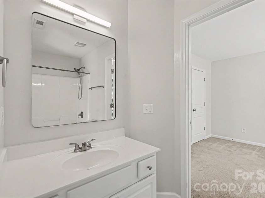 712 Tulip Tree Place, Rock Hill, SC 29732.  MLS# CAR4379290, YatesRealty ID 39331. 