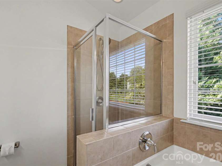 712 Tulip Tree Place, Rock Hill, SC 29732.  MLS# CAR4379290, YatesRealty ID 39331. 