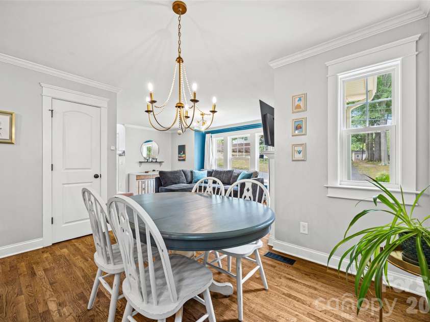 206 Woodrow Avenue, Belmont, NC 28012.  MLS# CAR4354404, YatesRealty ID 39333. 