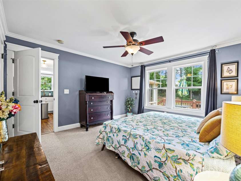 206 Woodrow Avenue, Belmont, NC 28012.  MLS# CAR4354404, YatesRealty ID 39333. 