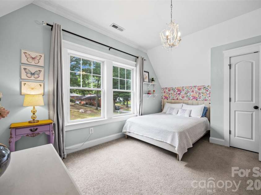 206 Woodrow Avenue, Belmont, NC 28012.  MLS# CAR4354404, YatesRealty ID 39333. 