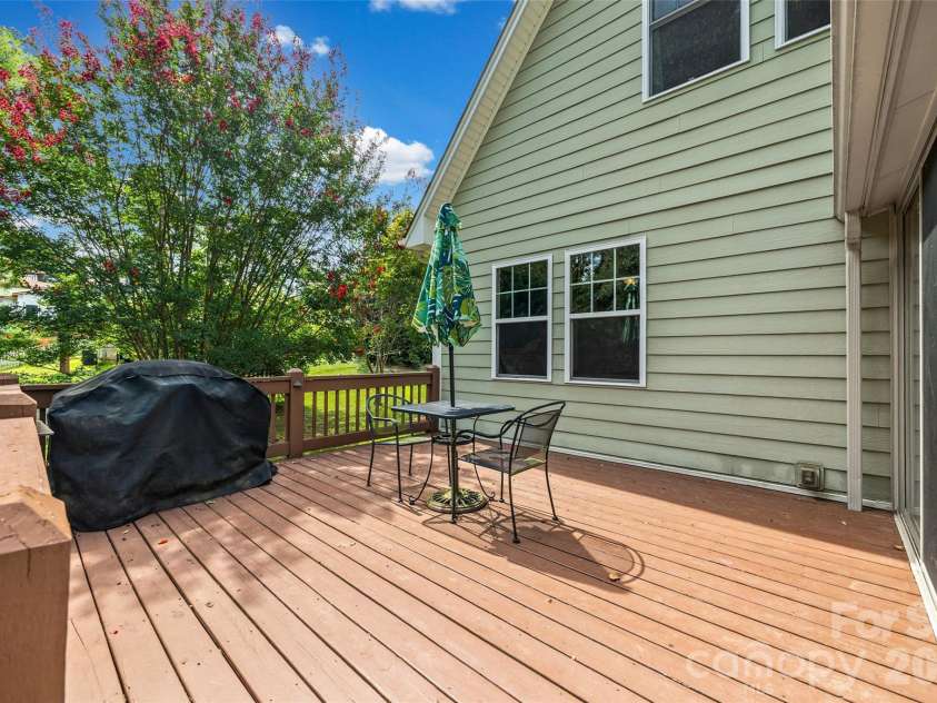 206 Woodrow Avenue, Belmont, NC 28012.  MLS# CAR4354404, YatesRealty ID 39333. 