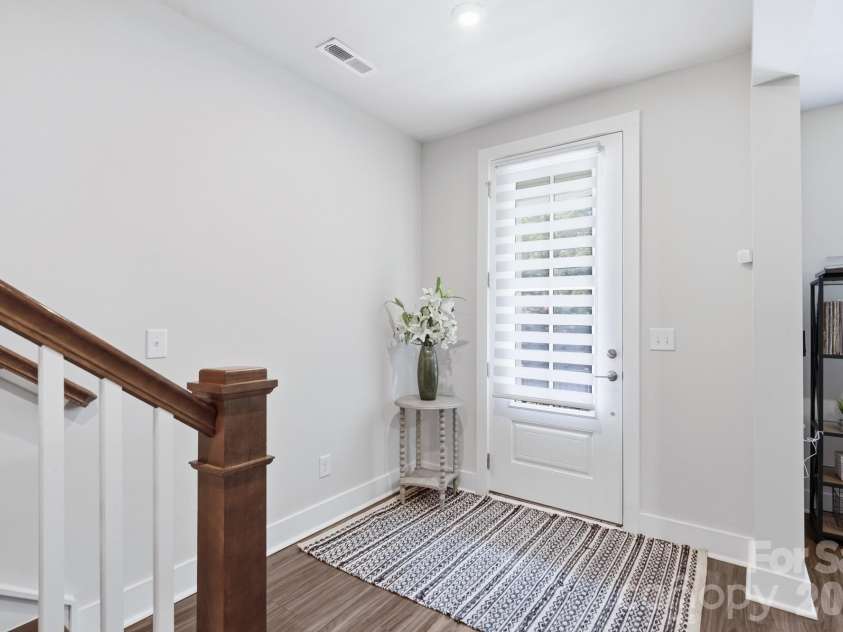 4118 Polluck Way, Charlotte, NC 28209.  MLS# CAR4403435, YatesRealty ID 39334. 