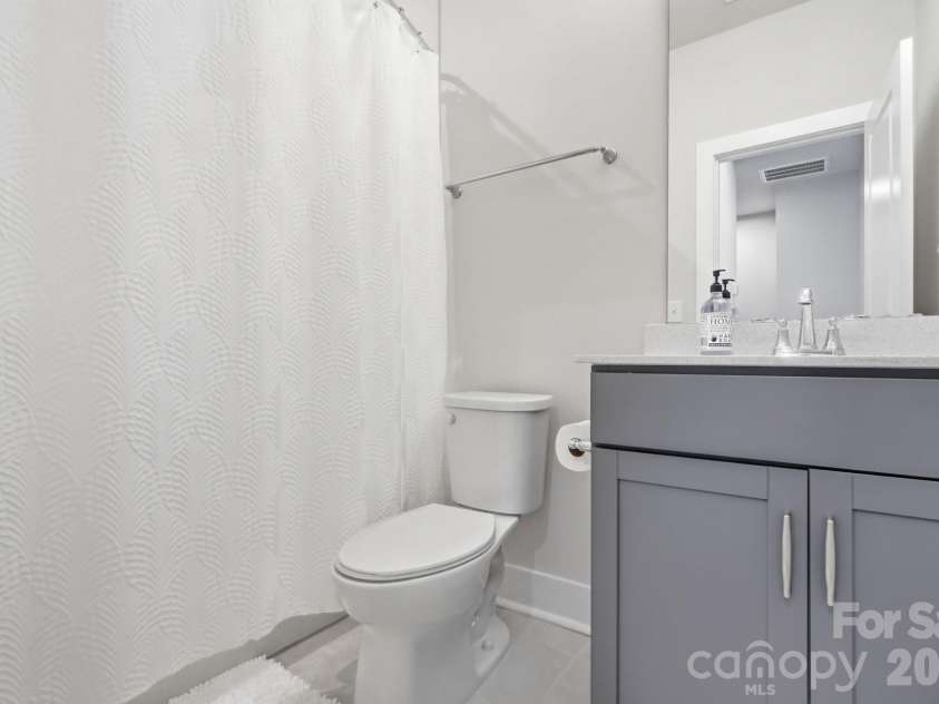 4118 Polluck Way, Charlotte, NC 28209.  MLS# CAR4403435, YatesRealty ID 39334. 