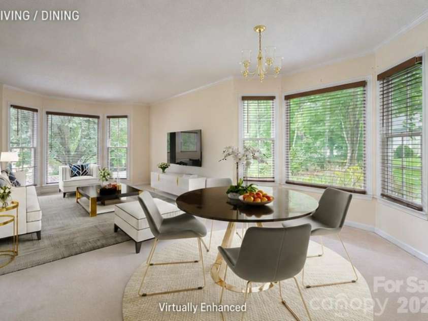 204 Windsor Forest Circle, Fletcher, NC 28732.  MLS# CAR4396269, YatesRealty ID 39335. 