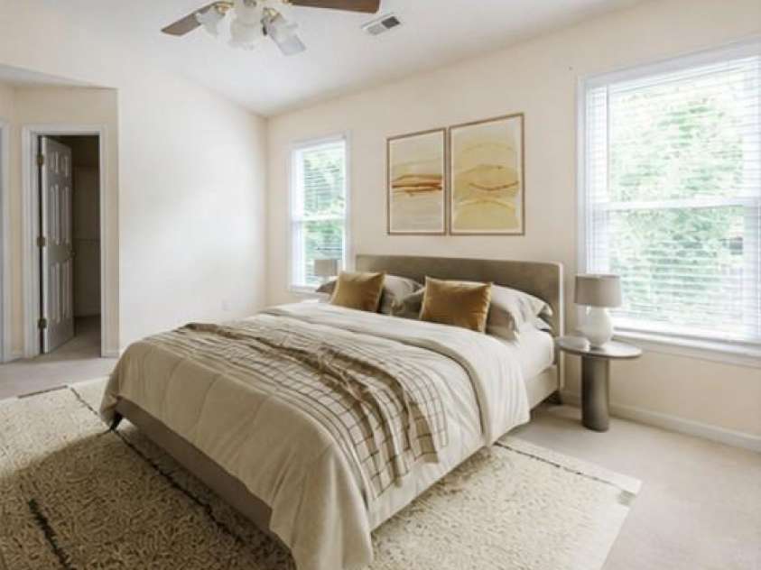 204 Windsor Forest Circle, Fletcher, NC 28732.  MLS# CAR4396269, YatesRealty ID 39335. 