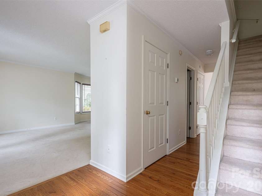 204 Windsor Forest Circle, Fletcher, NC 28732.  MLS# CAR4396269, YatesRealty ID 39335. Stairs Up