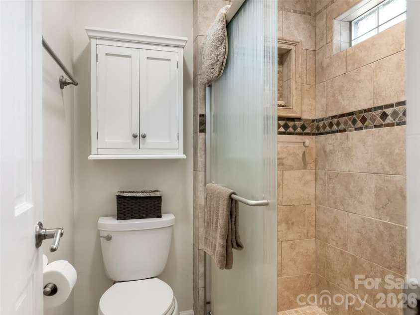 9476 Man O War Road, Fort Mill, SC 29707.  MLS# CAR4399848, YatesRealty ID 39336. New shower
