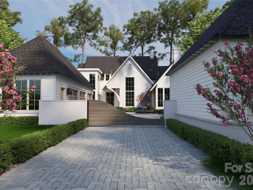 21024 Norman Shores Drive, Cornelius, NC 28031.  MLS# CAR4396726, YatesRealty ID 39337. 