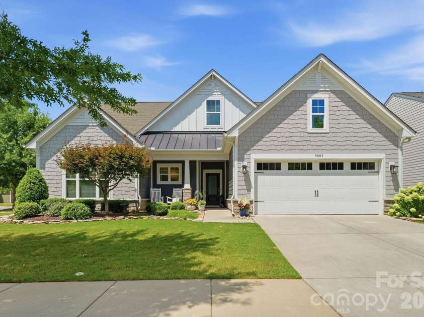 5005 Big Bend Drive, Lancaster, SC 29720.  MLS# CAR4399860, YatesRealty ID 39338. 