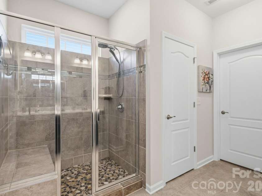 5005 Big Bend Drive, Lancaster, SC 29720.  MLS# CAR4399860, YatesRealty ID 39338. 