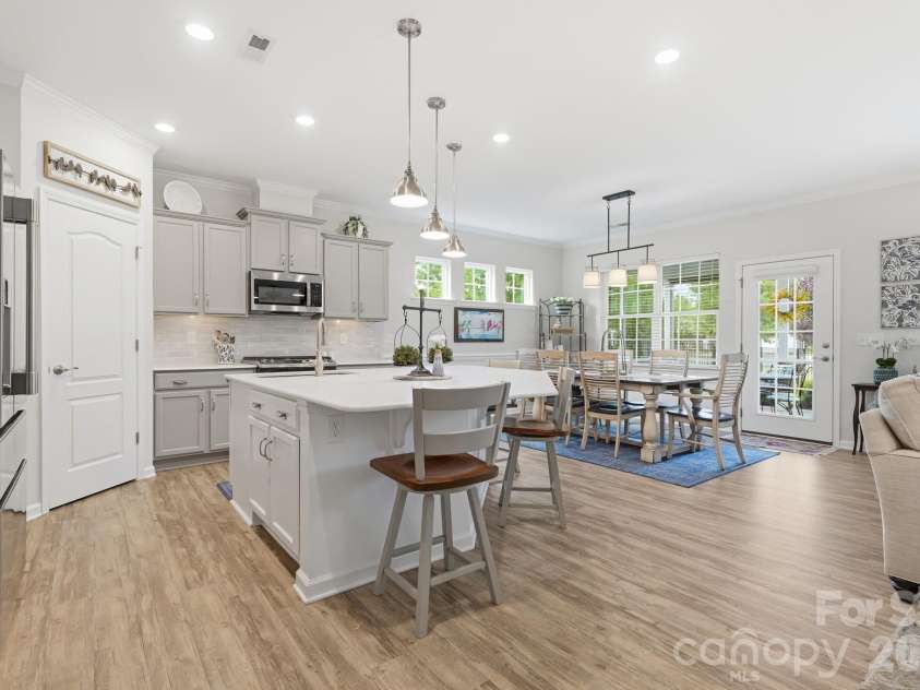 5005 Big Bend Drive, Lancaster, SC 29720.  MLS# CAR4399860, YatesRealty ID 39338. 