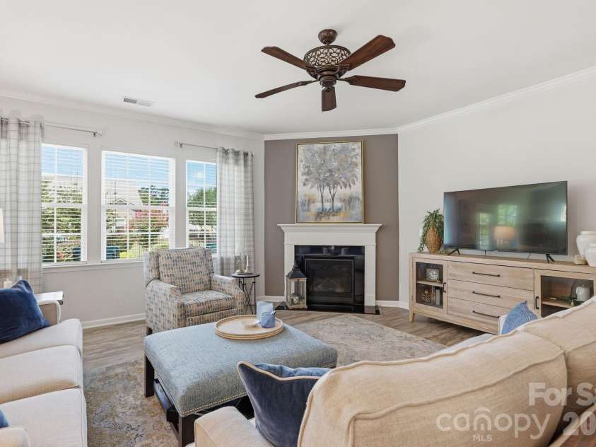 5005 Big Bend Drive, Lancaster, SC 29720.  MLS# CAR4399860, YatesRealty ID 39338. 