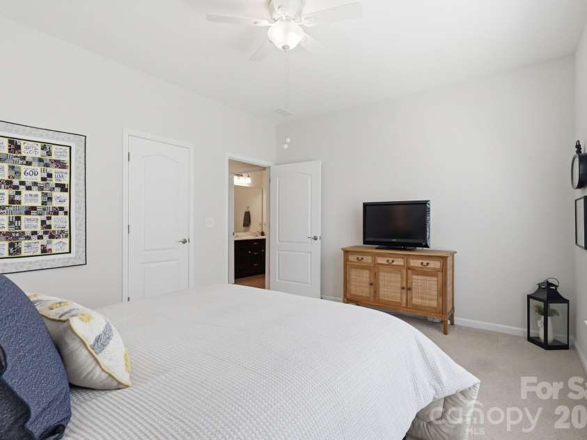 5005 Big Bend Drive, Lancaster, SC 29720.  MLS# CAR4399860, YatesRealty ID 39338. 