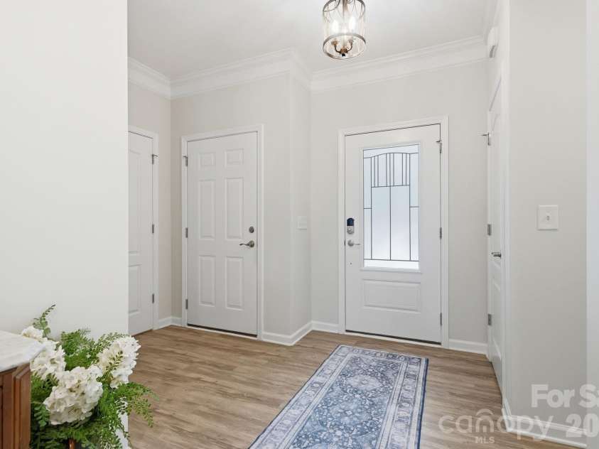 5005 Big Bend Drive, Lancaster, SC 29720.  MLS# CAR4399860, YatesRealty ID 39338. 