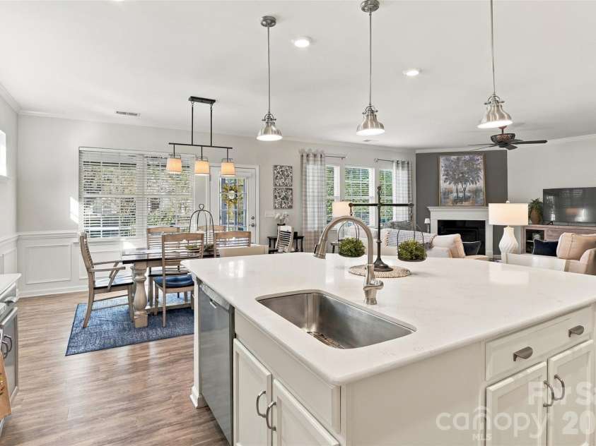 5005 Big Bend Drive, Lancaster, SC 29720.  MLS# CAR4431645, YatesRealty ID 39338. 