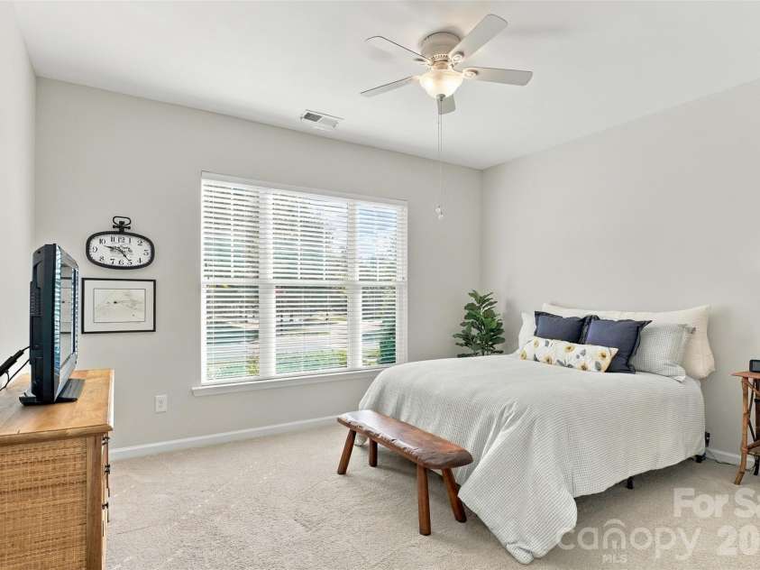 5005 Big Bend Drive, Lancaster, SC 29720.  MLS# CAR4431645, YatesRealty ID 39338. 