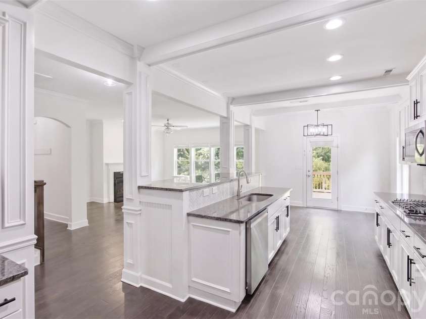 423 Fischer Road, Fort Mill, SC 29715.  MLS# CAR4398304, YatesRealty ID 39339. Cabinets are virtually painted white
