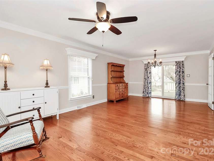 2468 Shaw Avenue, Gastonia, NC 28054.  MLS# CAR4331566, YatesRealty ID 3934. 