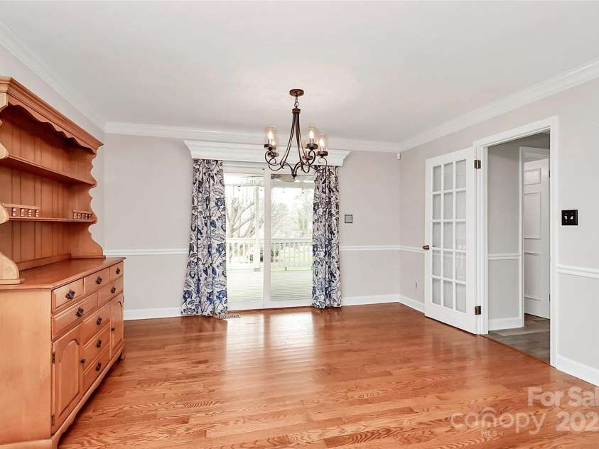 2468 Shaw Avenue, Gastonia, NC 28054.  MLS# CAR4331566, YatesRealty ID 3934. 