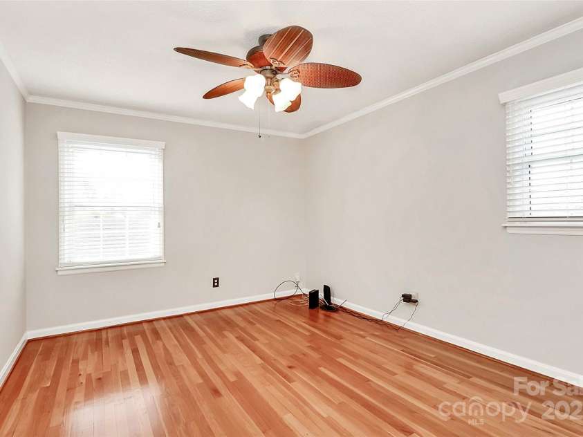 2468 Shaw Avenue, Gastonia, NC 28054.  MLS# CAR4331566, YatesRealty ID 3934. 