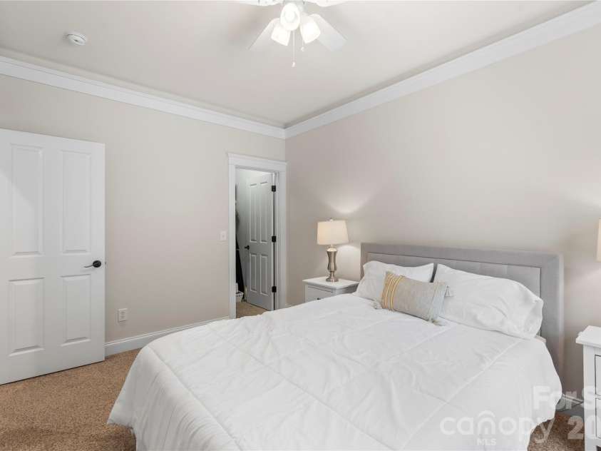 3292 Richards Crossing, Fort Mill, SC 29708.  MLS# CAR4390785, YatesRealty ID 39340. 