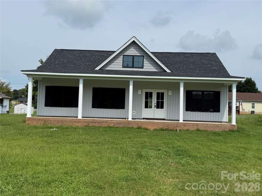 5096 Bloomfield Estates, Granite Falls, NC 28630.  MLS# CAR4393470, YatesRealty ID 39341. 