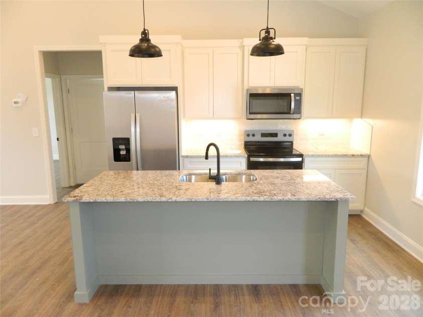 5096 Bloomfield Estates, Granite Falls, NC 28630.  MLS# CAR4393470, YatesRealty ID 39341. Kitchen