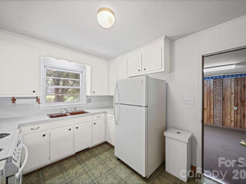 8116 Indian Trail Fairview Road, Indian Trail, NC 28079.  MLS# CAR4372524, YatesRealty ID 39343. 