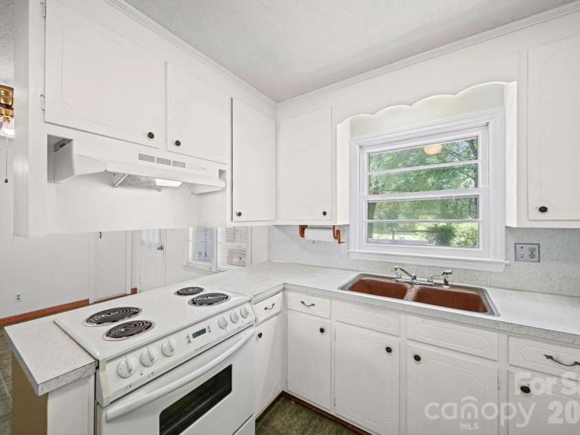 8116 Indian Trail Fairview Road, Indian Trail, NC 28079.  MLS# CAR4372524, YatesRealty ID 39343. 