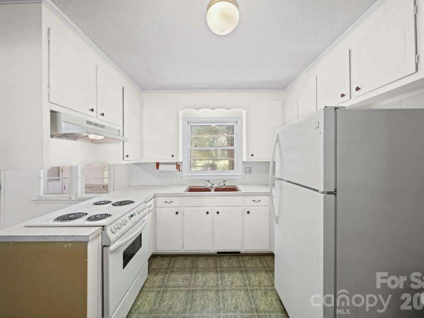 8116 Indian Trail Fairview Road, Indian Trail, NC 28079.  MLS# CAR4372524, YatesRealty ID 39343. 