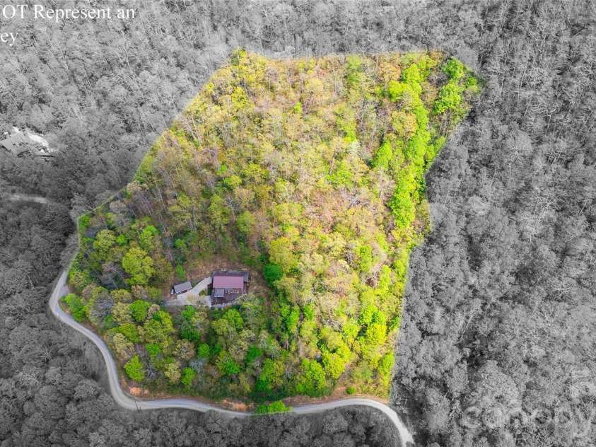 1602 Forest Run Road, Sylva, NC 28779.  MLS# CAR4396526, YatesRealty ID 39345. 