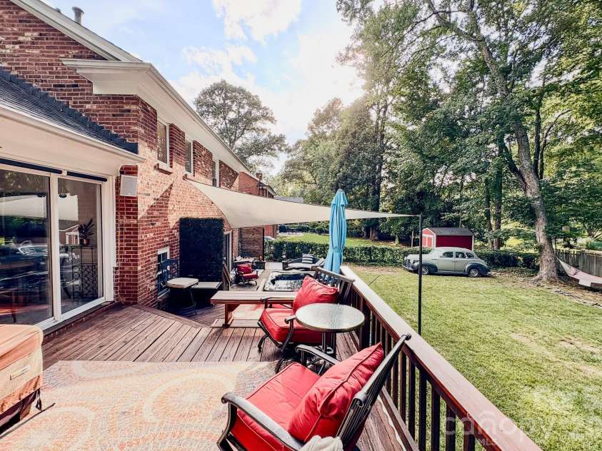 2815 Burnt Mill Road, Charlotte, NC 28210.  MLS# CAR4394157, YatesRealty ID 39346. Back Deck
