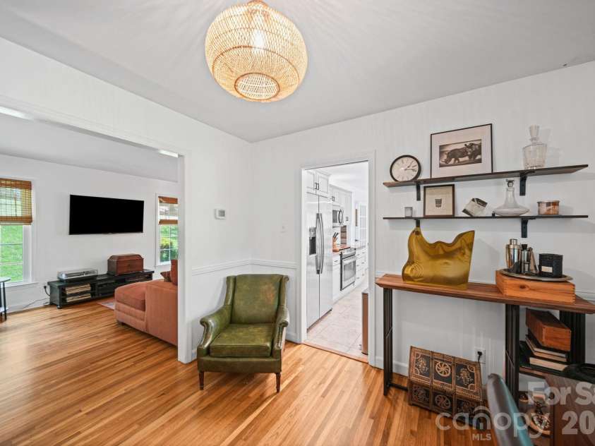 2815 Burnt Mill Road, Charlotte, NC 28210.  MLS# CAR4394157, YatesRealty ID 39346. Dining Room/Office