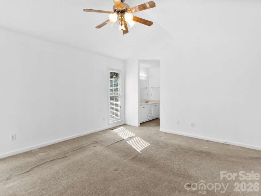 1 Strathmore Drive, Arden, NC 28704.  MLS# CAR4397102, YatesRealty ID 39347. 
