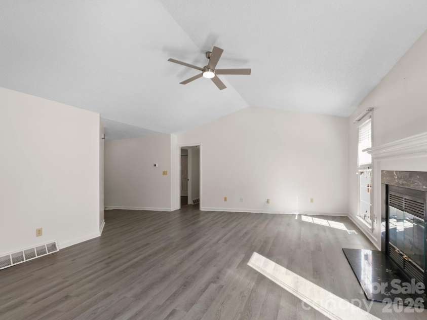 1 Strathmore Drive, Arden, NC 28704.  MLS# CAR4397102, YatesRealty ID 39347. 